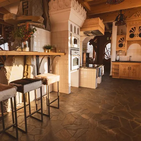Art House - Grand Luxury - Mountain & Villa